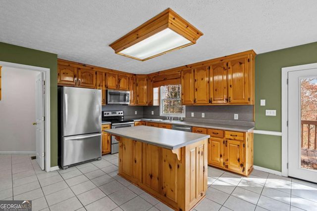 212 Cothran Road, Dawsonville, GA 30534