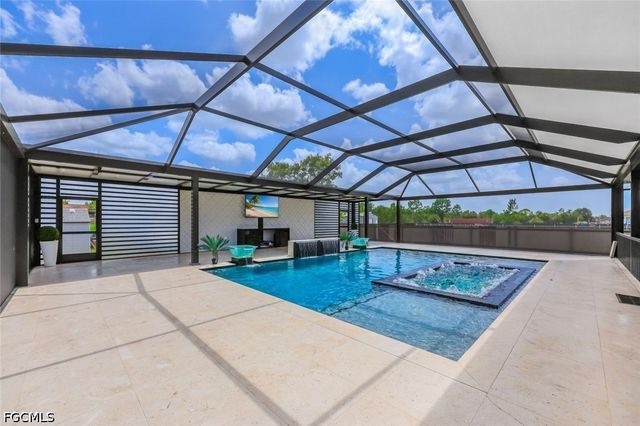 2968 41st AVE NE, Naples, FL 34120