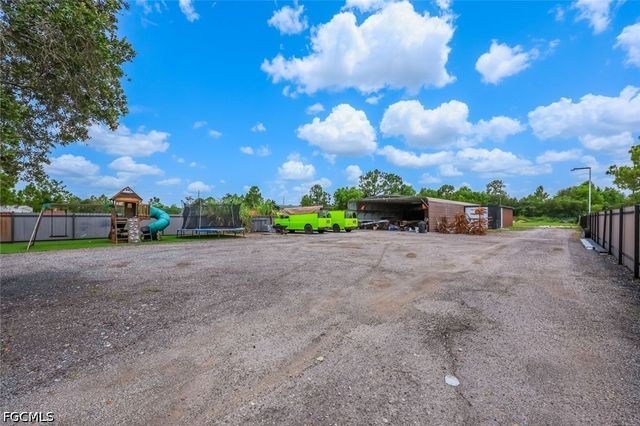 2968 41st AVE NE, Naples, FL 34120