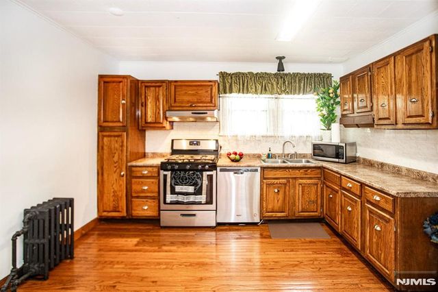326 William Street, New Milford, NJ 07646