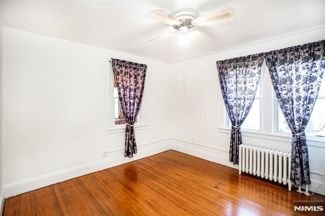 326 William Street, New Milford, NJ 07646