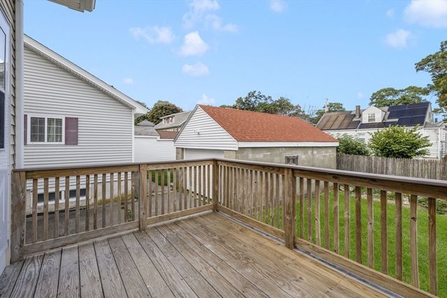 1268 President Ave, Fall River, MA 02720