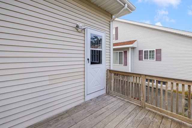 1268 President Ave, Fall River, MA 02720