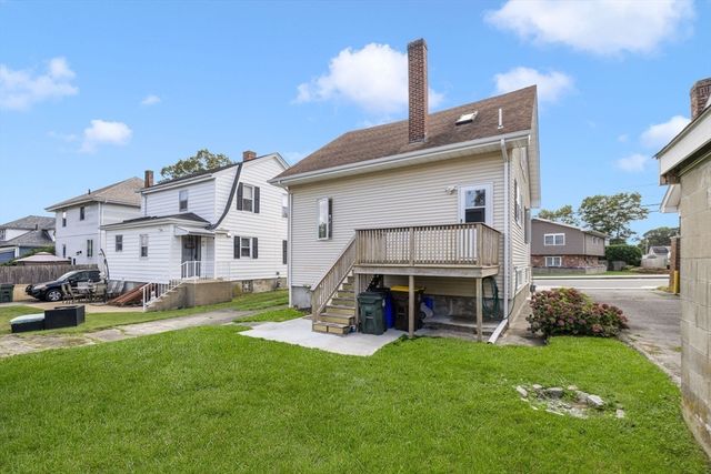 1268 President Ave, Fall River, MA 02720