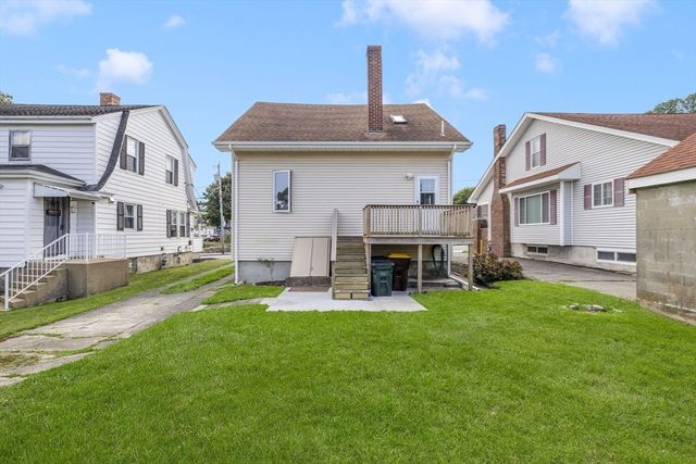 1268 President Ave, Fall River, MA 02720