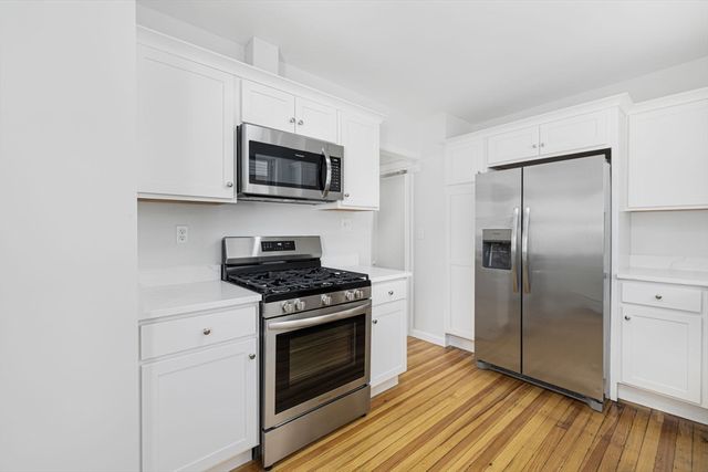 1268 President Ave, Fall River, MA 02720