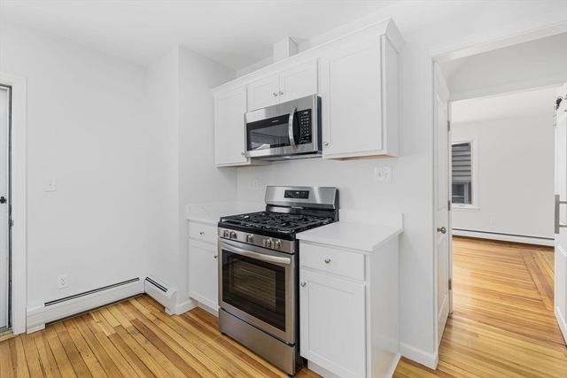 1268 President Ave, Fall River, MA 02720