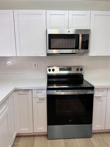 3281 E Golf Blvd 12, Pompano Beach, FL 33064