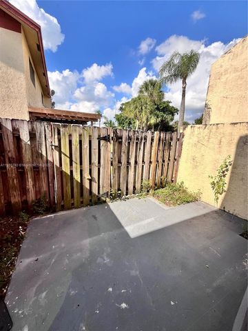 3281 E Golf Blvd 12, Pompano Beach, FL 33064