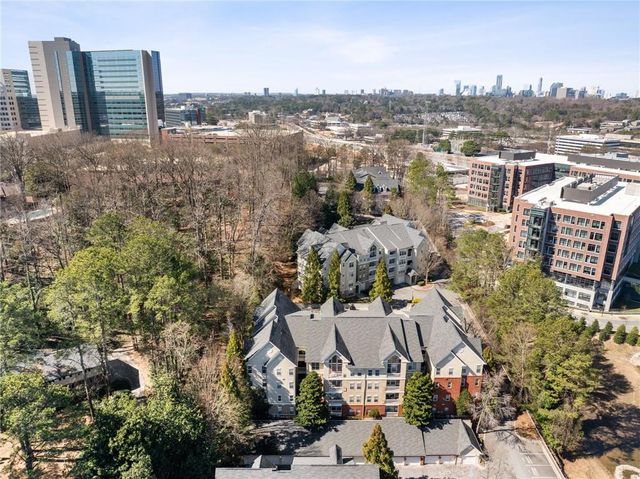 4007 Westchester Ridge NE, Brookhaven, GA 30329