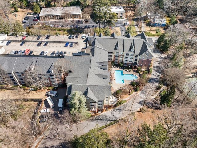 4007 Westchester Ridge NE, Brookhaven, GA 30329