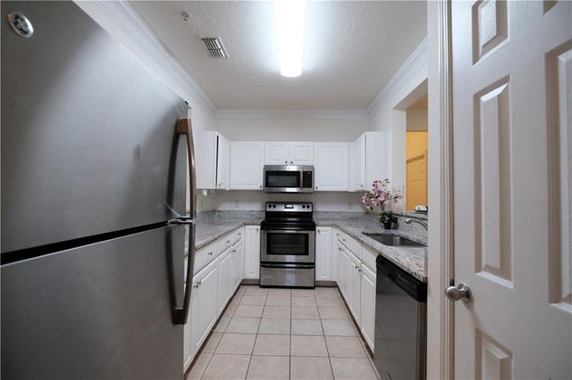 4007 Westchester Ridge NE, Brookhaven, GA 30329