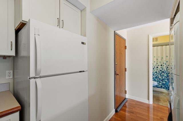 60 Rantoul Street 403, Beverly, MA 01915