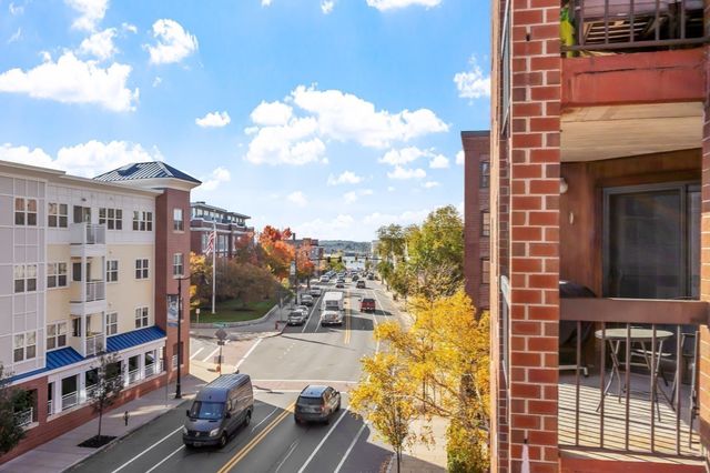 60 Rantoul Street 403, Beverly, MA 01915