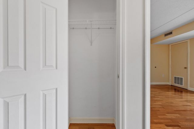 60 Rantoul Street 403, Beverly, MA 01915