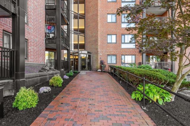 60 Rantoul Street 403, Beverly, MA 01915