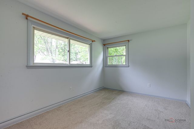 2508 Highland Drive, Lindenhurst, IL 60046