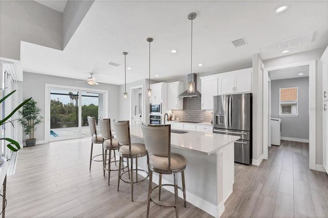 18610 AYRSHIRE CIRCLE, Port Charlotte, FL 33948