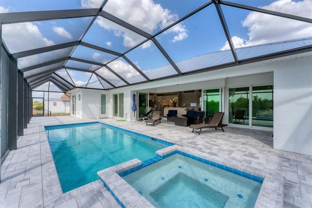 18610 AYRSHIRE CIRCLE, Port Charlotte, FL 33948