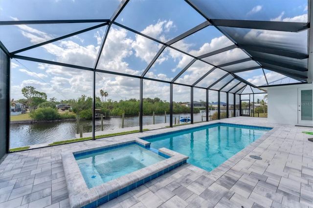 18610 AYRSHIRE CIRCLE, Port Charlotte, FL 33948