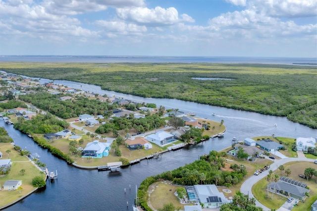 18610 AYRSHIRE CIRCLE, Port Charlotte, FL 33948