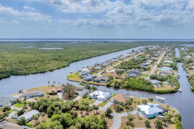 18610 AYRSHIRE CIRCLE, Port Charlotte, FL 33948