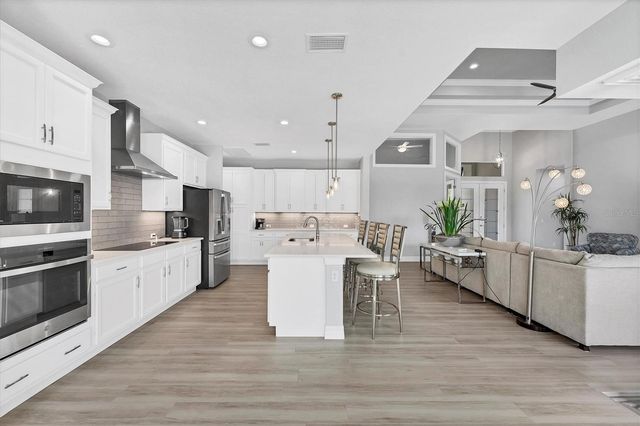 18610 AYRSHIRE CIRCLE, Port Charlotte, FL 33948