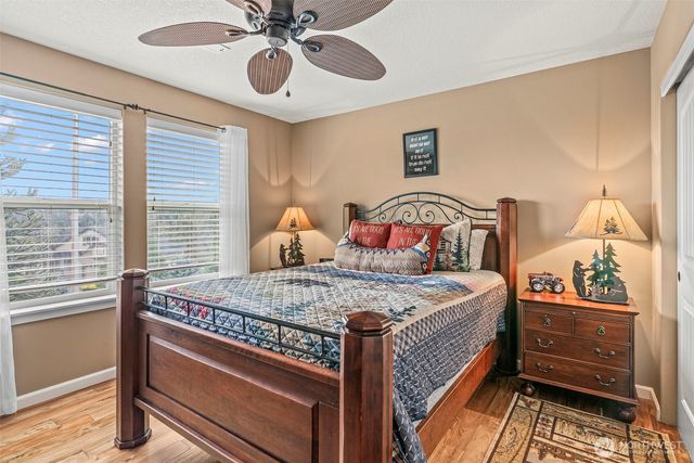 1506 NW 339th Street, La Center, WA 98629