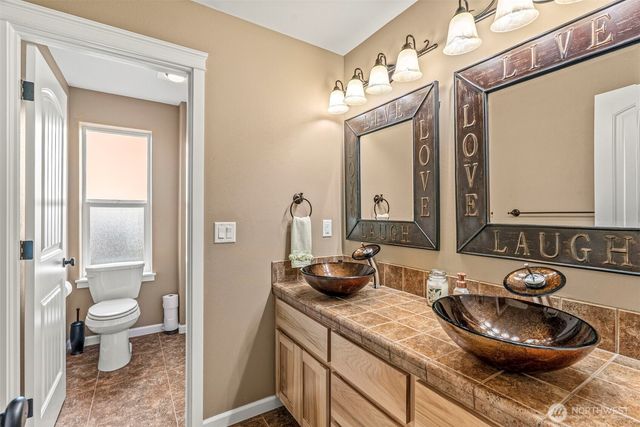 1506 NW 339th Street, La Center, WA 98629