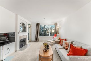 1525 NW 57th Street #302, Seattle, WA 98107