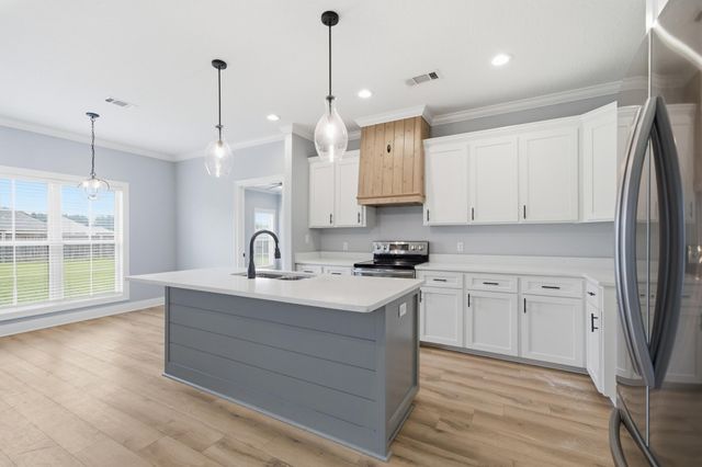 68 Berwick, Petal, MS 39465