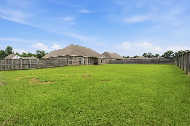 68 Berwick, Petal, MS 39465