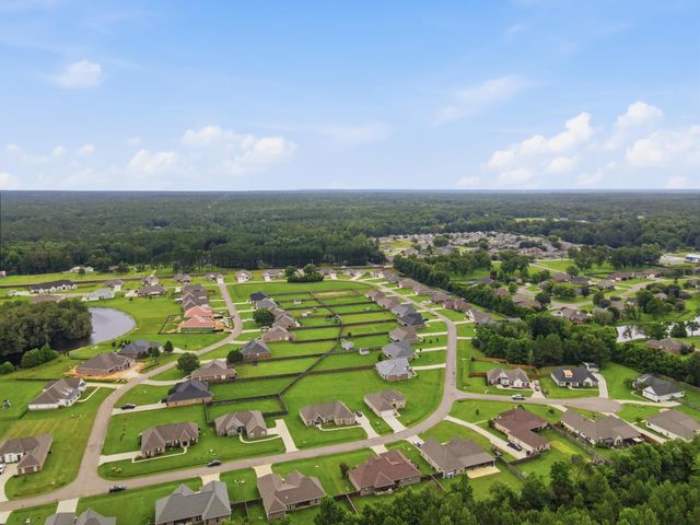 68 Berwick, Petal, MS 39465