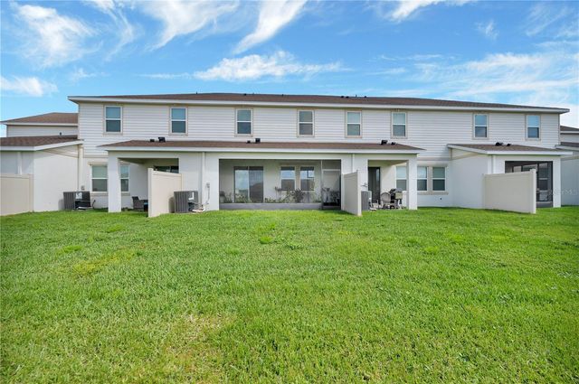 11532 WOODLEAF DRIVE, Lakewood Ranch, FL 34211