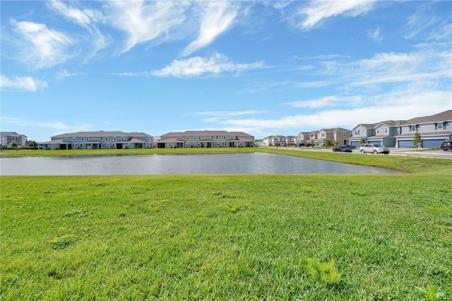 11532 WOODLEAF DRIVE, Lakewood Ranch, FL 34211