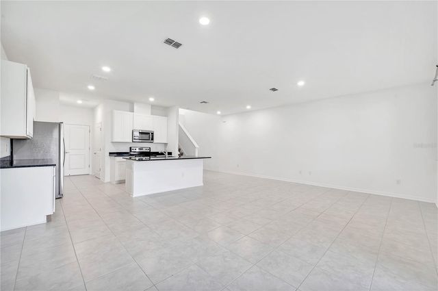 11532 WOODLEAF DRIVE, Lakewood Ranch, FL 34211