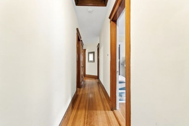 30 Clarendon Ave, Somerville, MA 02144