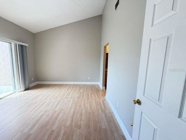 118 DAHLIA VILLAGE CIRCLE 79, Orlando, FL 32807