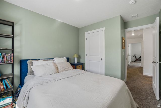 2806 N FIGHTING FALCON ST, Layton, UT 84040