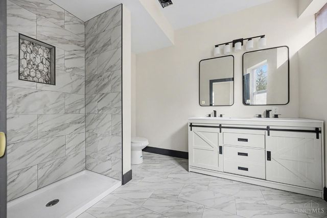 112 Valencia Street, Cincinnati, OH 45219