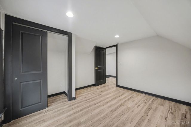 112 Valencia Street, Cincinnati, OH 45219