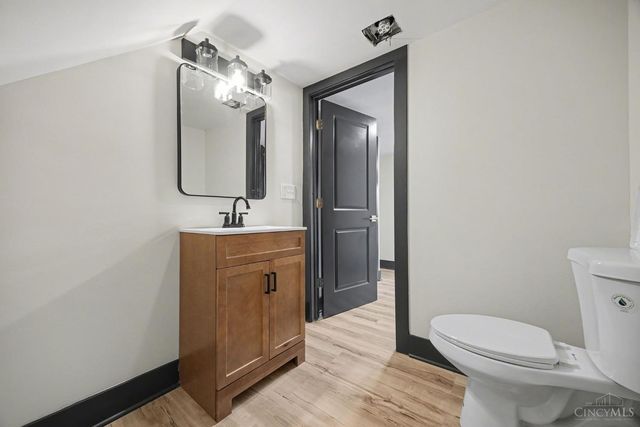 112 Valencia Street, Cincinnati, OH 45219