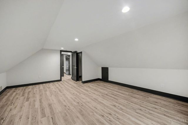 112 Valencia Street, Cincinnati, OH 45219