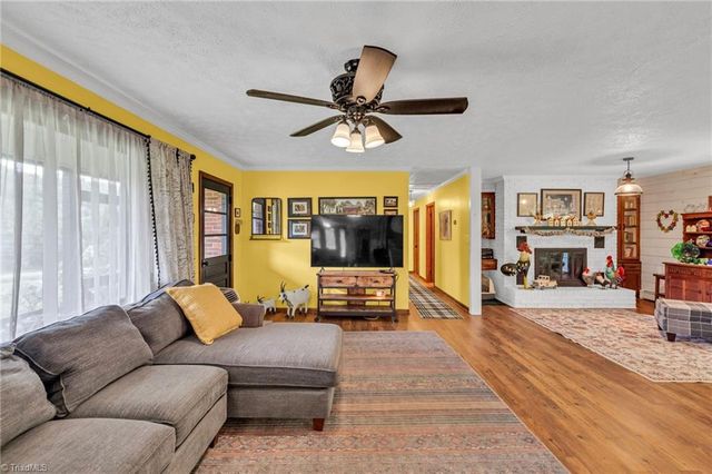 2351 US Highway 221, Jefferson, NC 28640