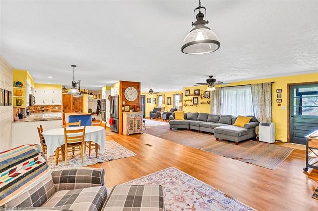 2351 US Highway 221, Jefferson, NC 28640