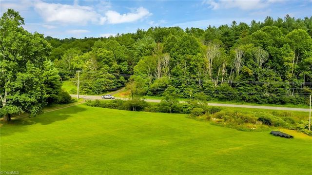 2351 US Highway 221, Jefferson, NC 28640