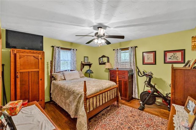 2351 US Highway 221, Jefferson, NC 28640