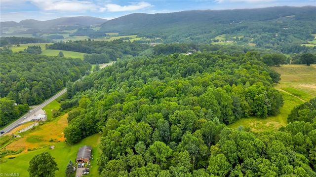 2351 US Highway 221, Jefferson, NC 28640