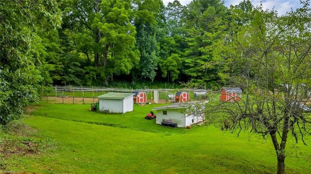 2351 US Highway 221, Jefferson, NC 28640