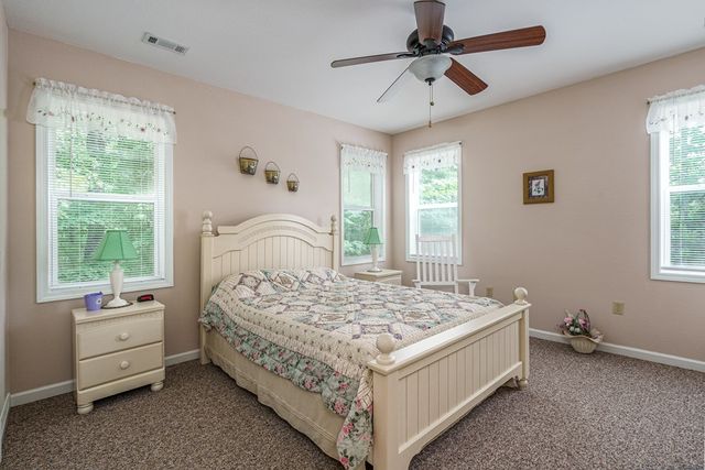 883 Village Road, Murphy, NC 28906